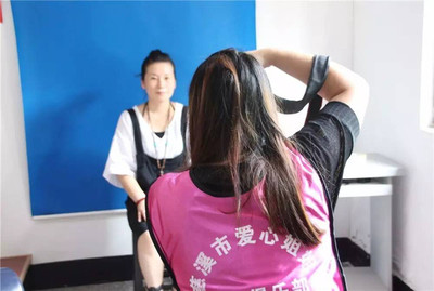 慈溪“红色娘子军” 企业形象策划中的巾帼力量